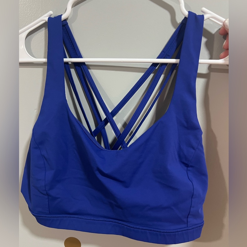 Lululemon Sport Bra Size 12 in good conditions!!